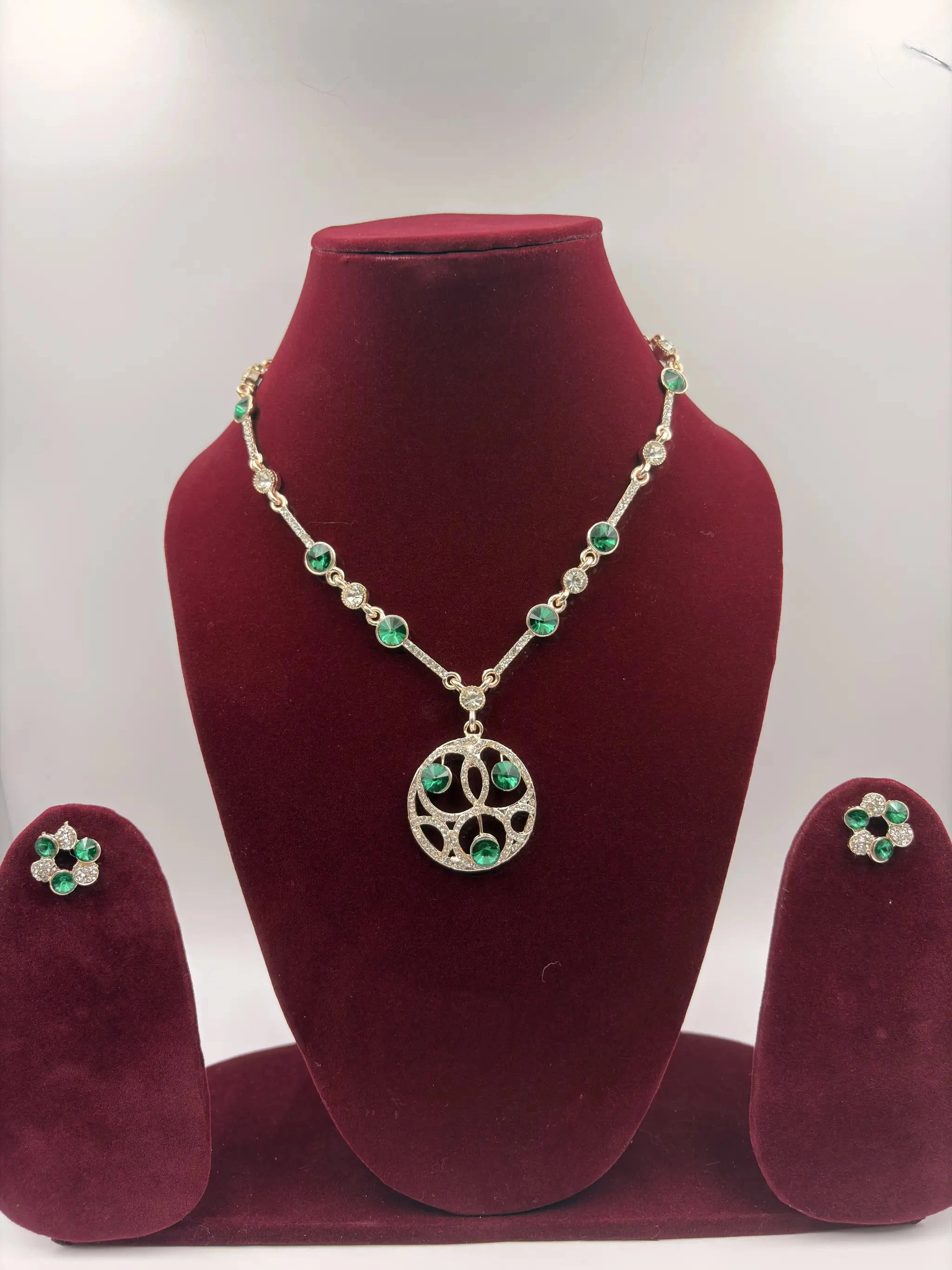 Green Stone Circular Pendant Necklace Set – Artificial Jewellery for Women