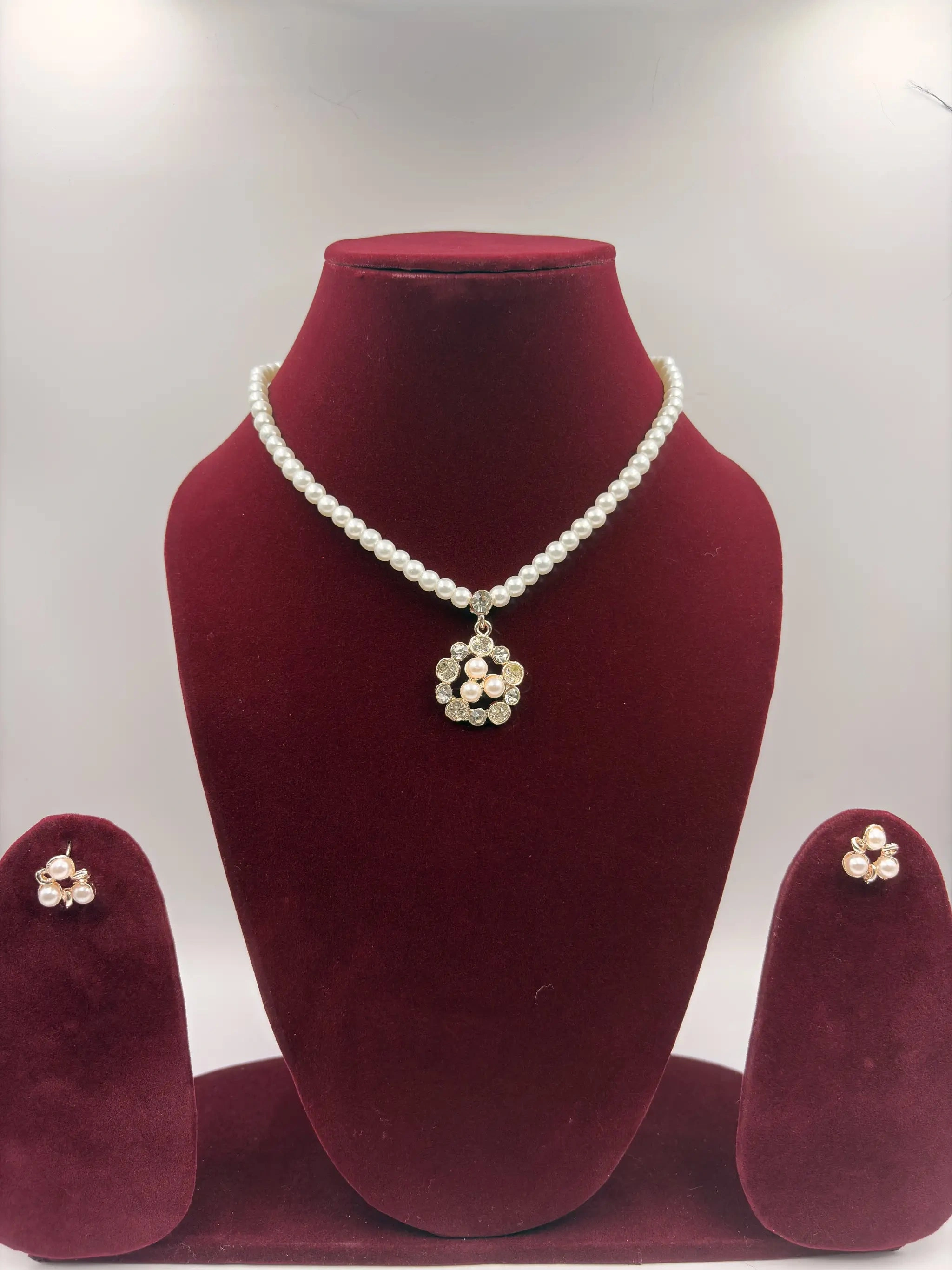 Pearl Necklace with Round Pendant Set Of Three – Artificial Jewellery