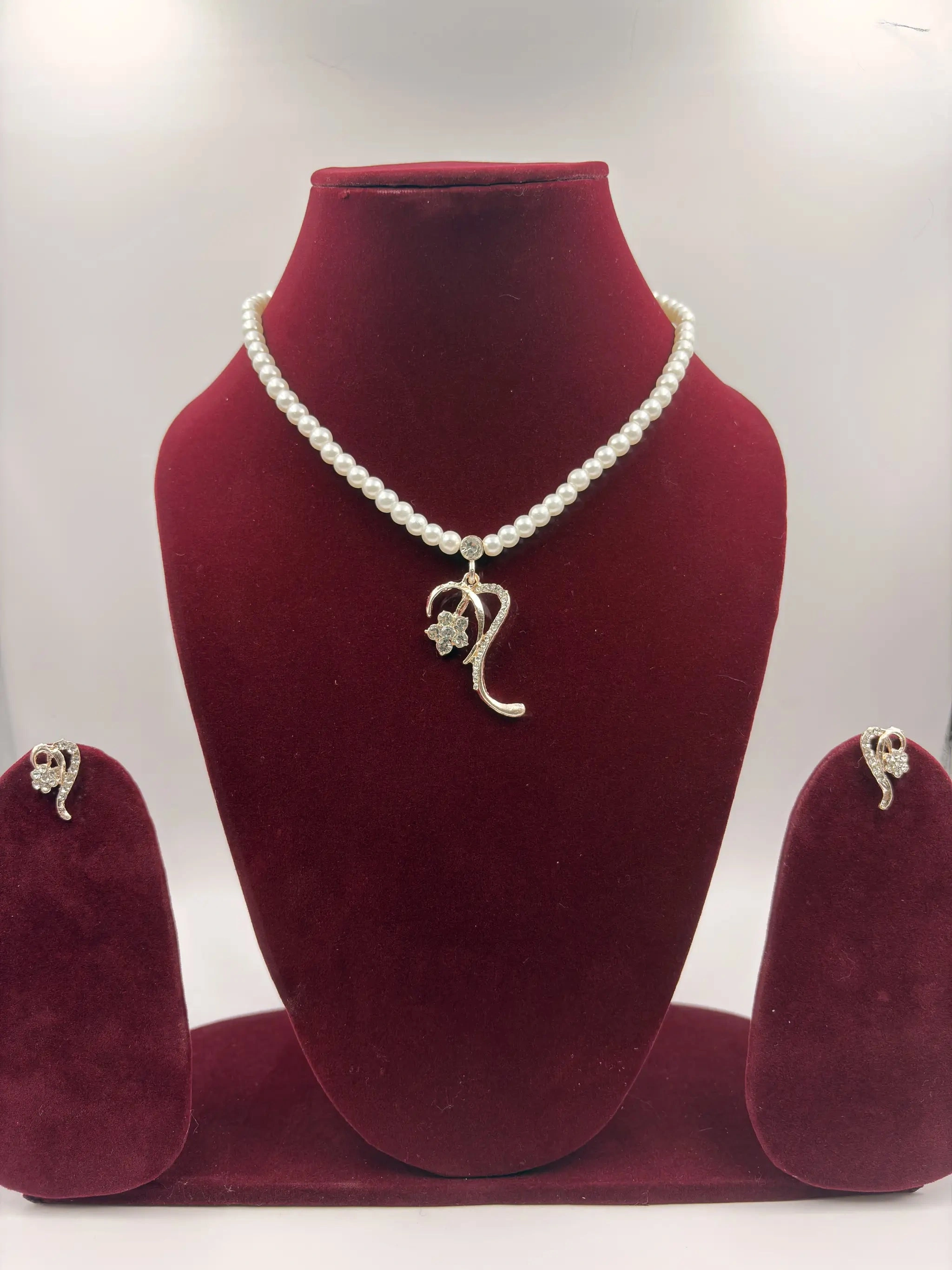 White Pearl Necklace with Curved Gold Pendant & Earrings – Artificial Jewellery